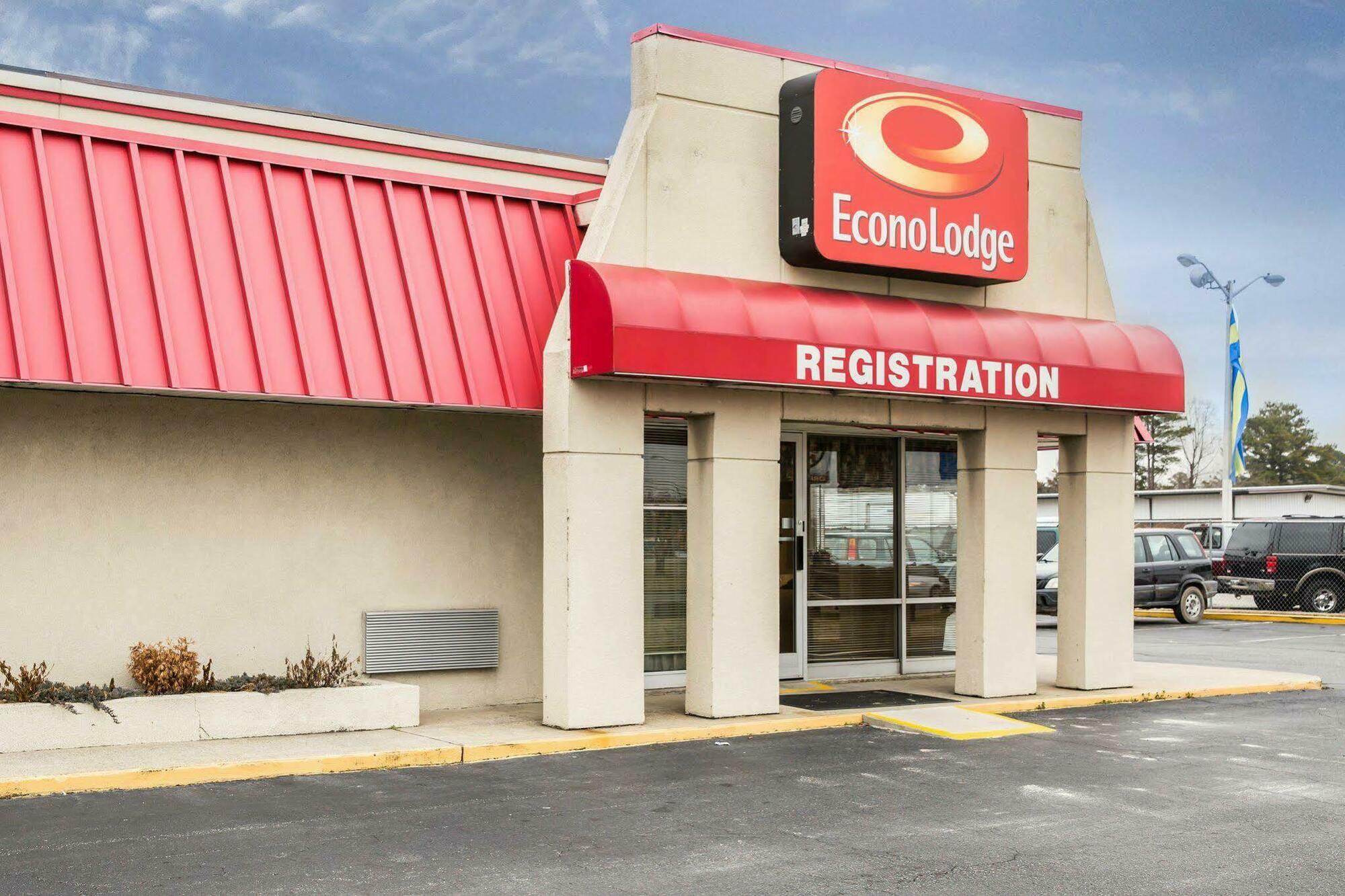Econo Lodge North Washington Exterior photo